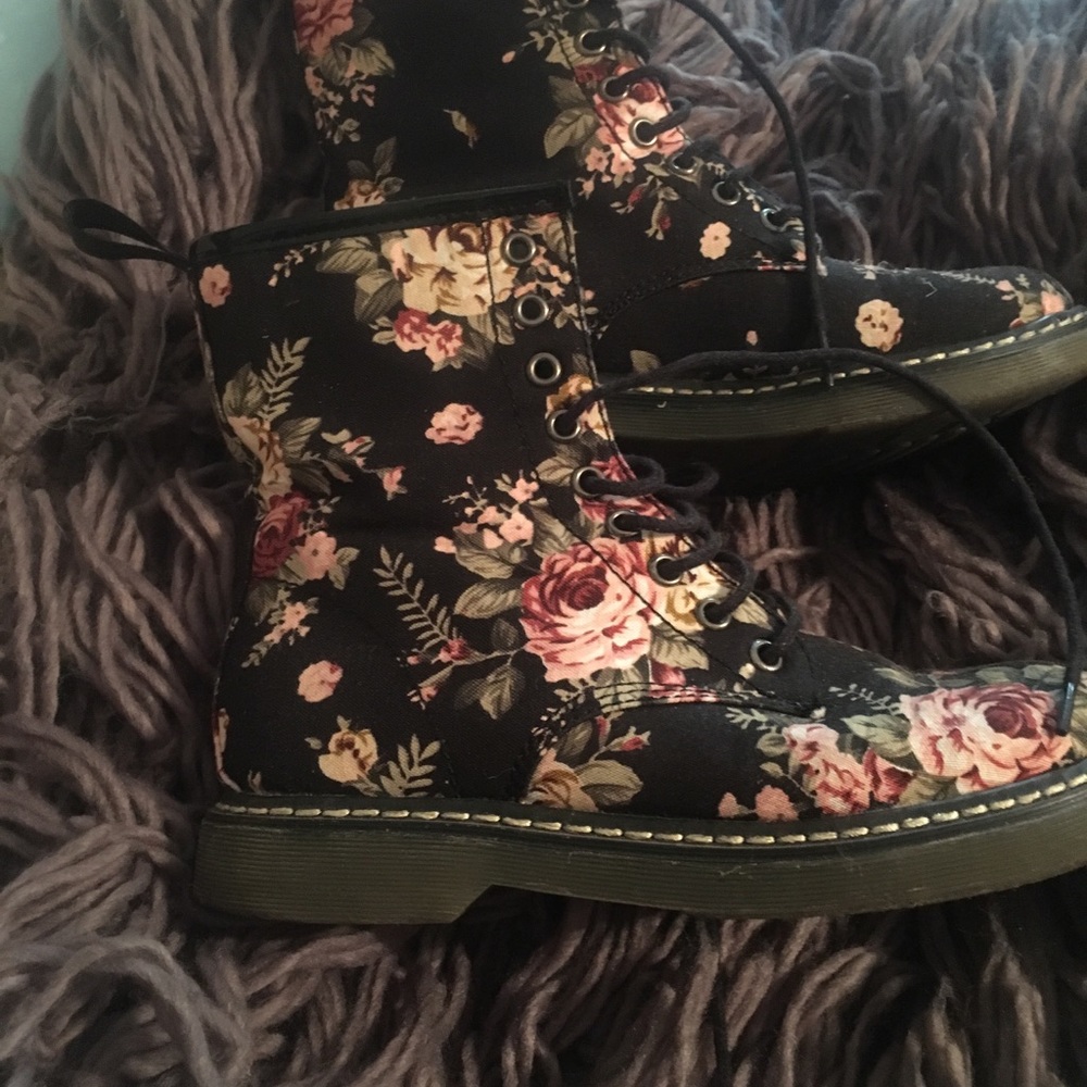 Floral Pattern Combat Boot